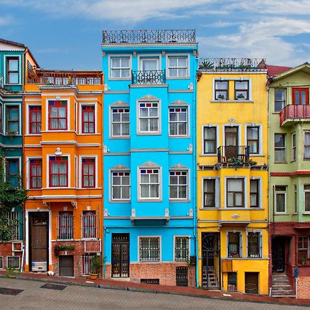 Istanbul Old City Colorful Houses Balat Petrion Hotel Bagian luar foto